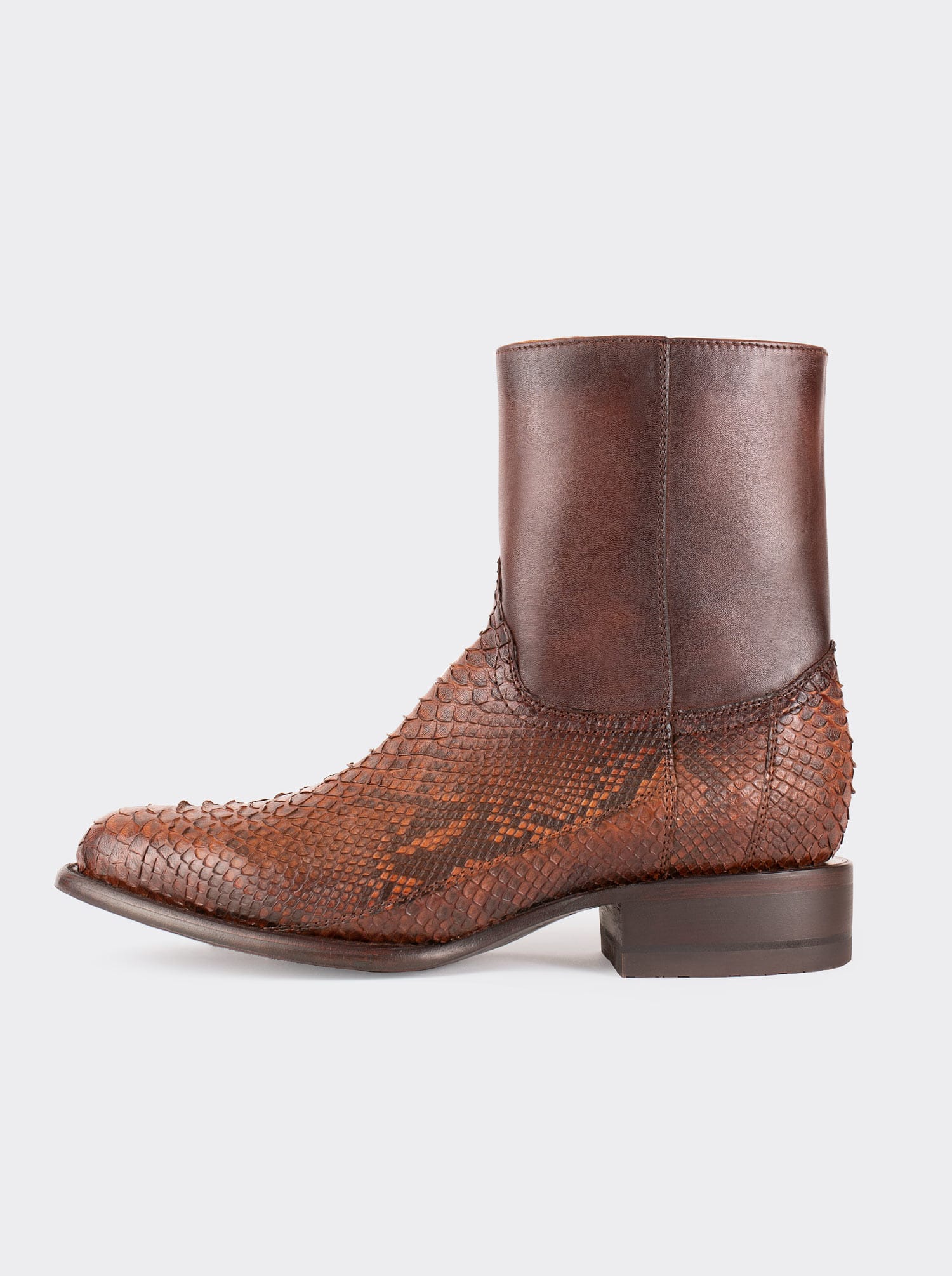 Montana Black Zippered Cowboy Bootie Style 11200 (copia)