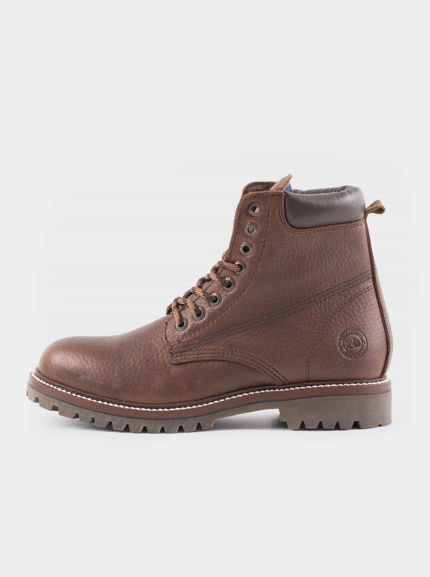 Men's Leather Lace Up Outdoor Boot in Ocher Bull Fight Color Style Haiker 2415