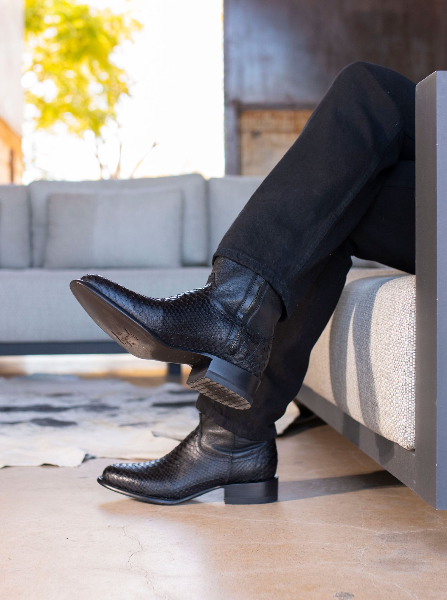 Montana Black Zippered Cowboy Bootie Style 11200 (copia) (copia)