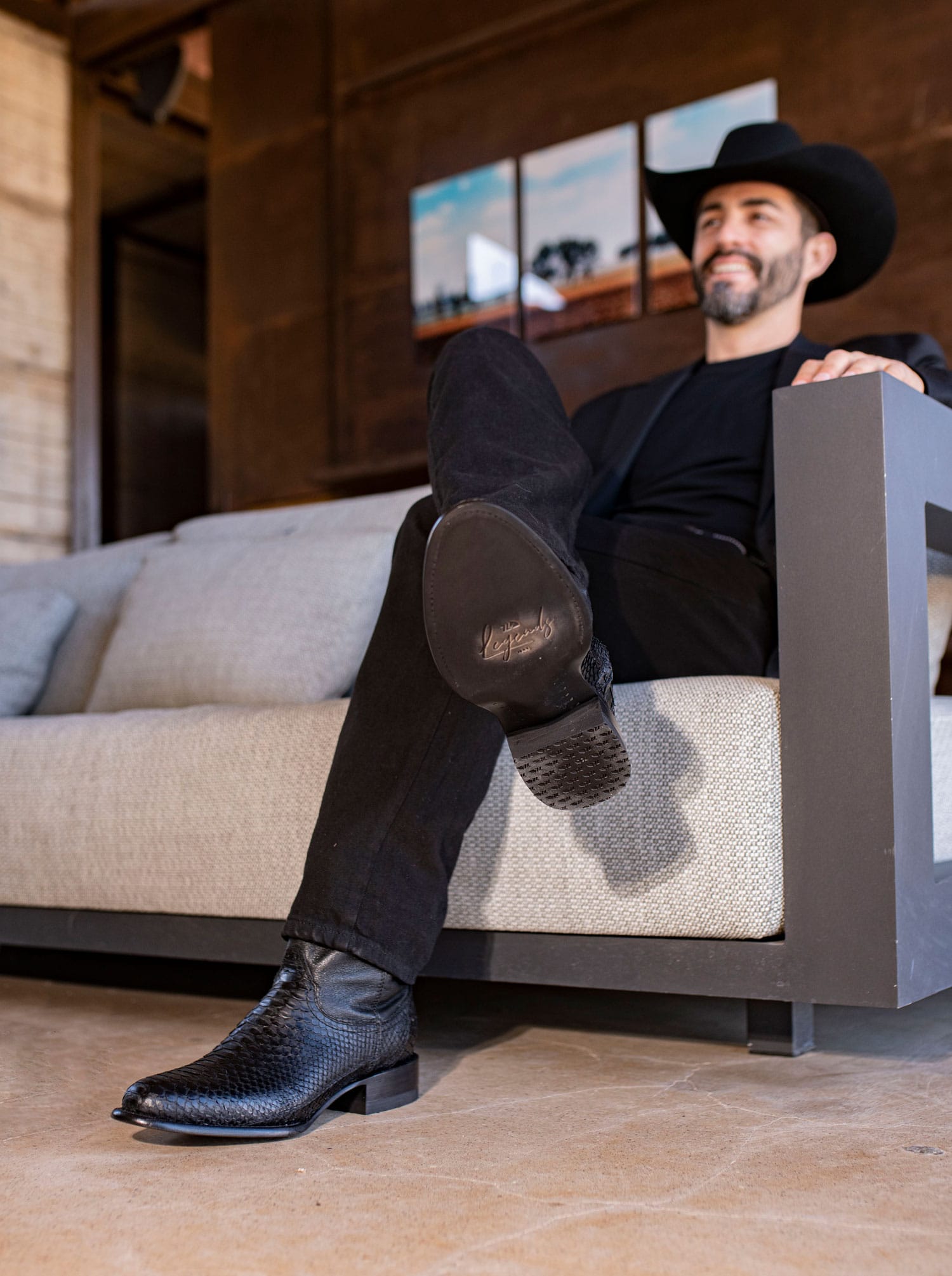 Montana Black Zippered Cowboy Bootie Style 11200 (copia) (copia)