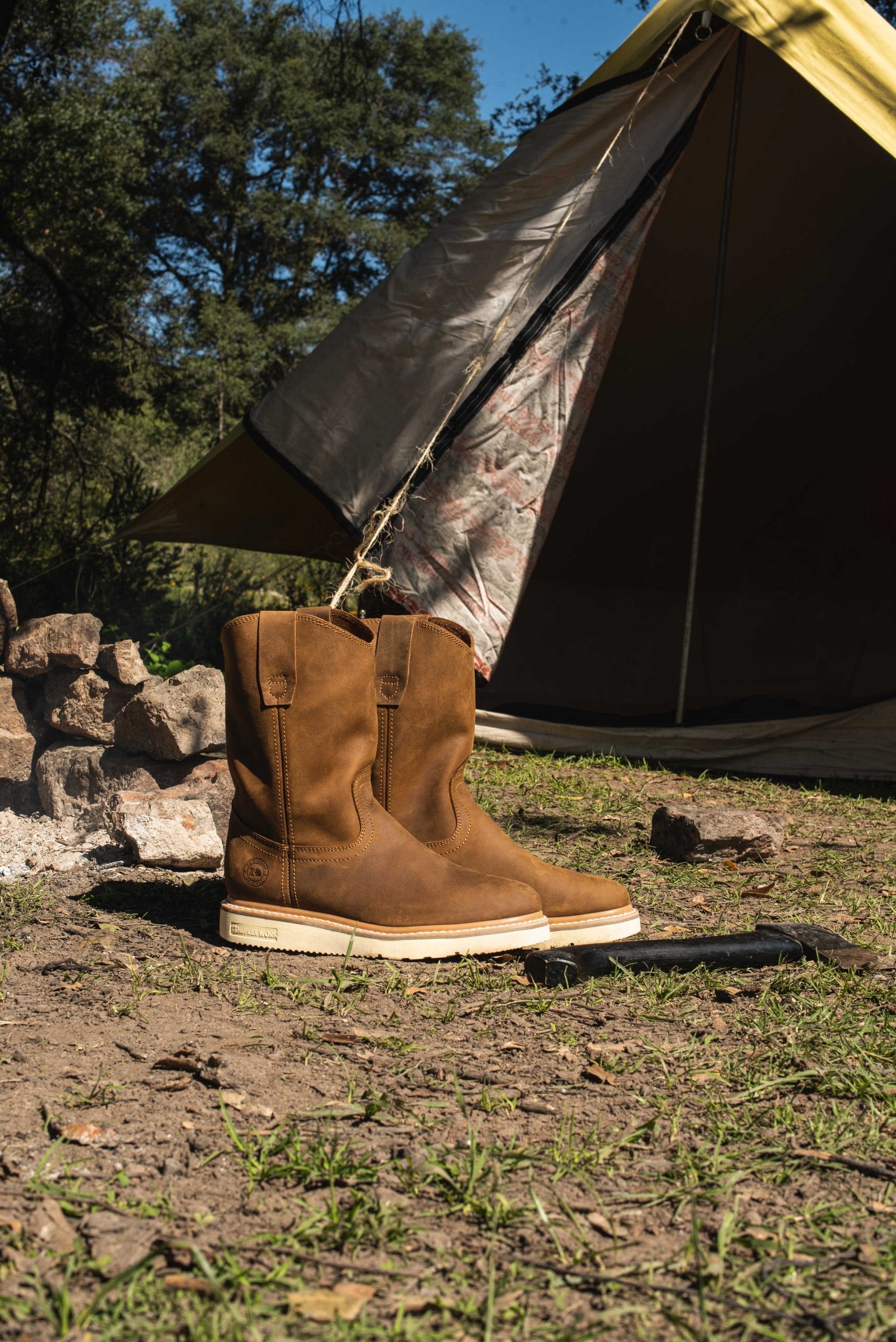 Wellington Light Work Boot in Crazy Papaya Style 2222