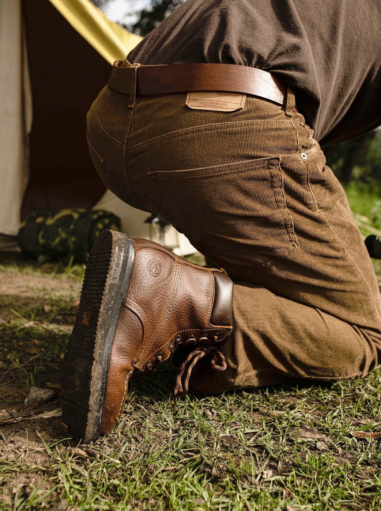 Haiker Light Heavy Duty Boot Bull Fight Ocher Style 2333